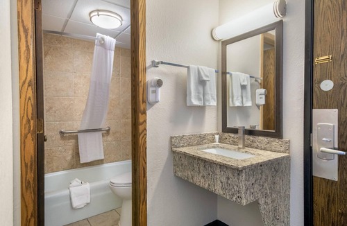 International Falls Hotel | Days Inn by Wyndham International Falls