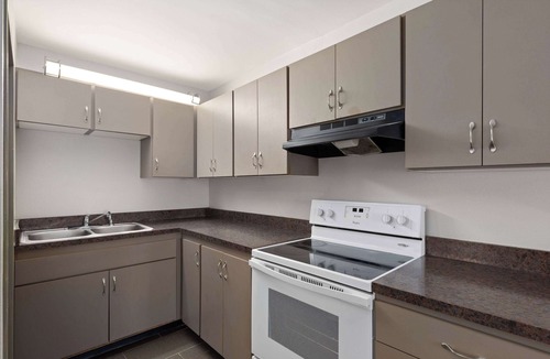 Clarksville Hotel | Days Inn by Wyndham Clarksville North