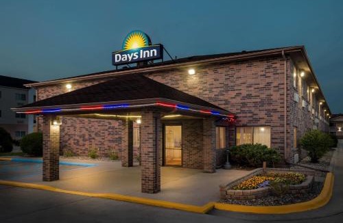 Grand Forks Hotel | Days Inn by Wyndham Columbia Mall