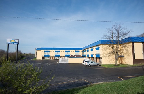 Fort Wright Hotel | Days Inn by Wyndham Fort Wright Cincinnati Area