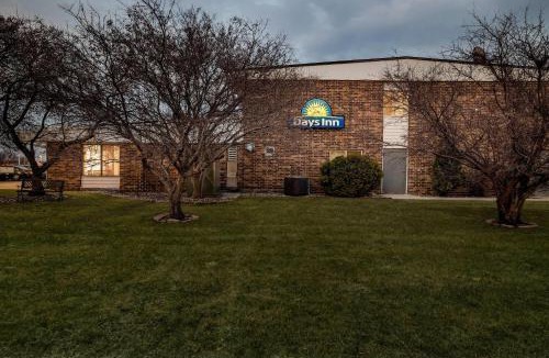 Fond du Lac Hotel | Days Inn by Wyndham Fond du Lac
