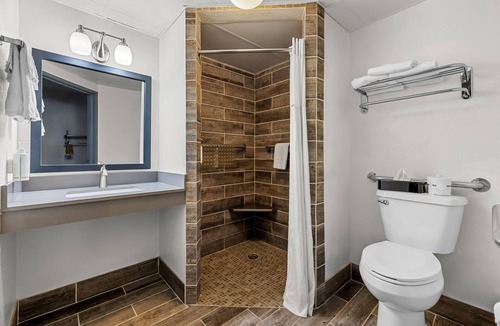 Fond du Lac Hotel | Days Inn by Wyndham Fond du Lac