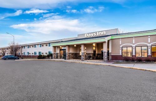 Minot Hotel | Days Inn by Wyndham Minot