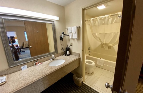 Morehead Hotel | Days Inn by Wyndham Morehead