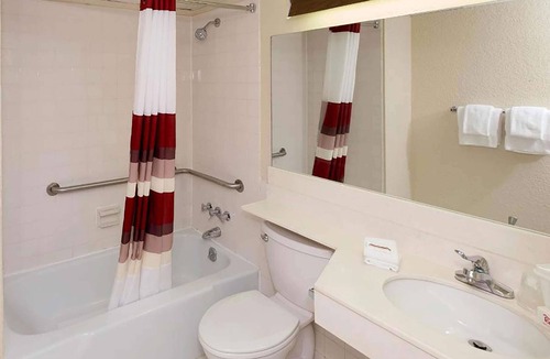 Williamsport Hotel | Days Inn by Wyndham Williamsport