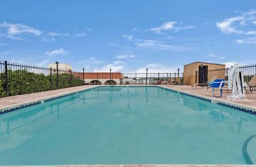 Santa Rosa Hotel | Days Inn & Suites by Wyndham Santa Rosa, NM