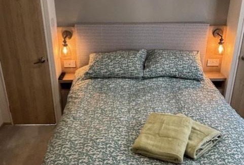 Carlisle Apartment | Deblisa
