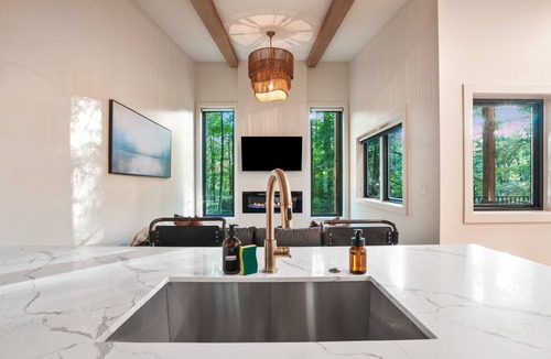 Rockbridge Cabin | Deer Hollow | Modern Couples Retreat, Hot Tub
