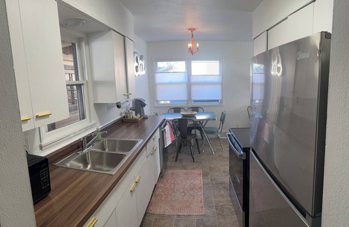 Rapid City House | Delightful 3-bedroom Retro Revival House in Rapid City