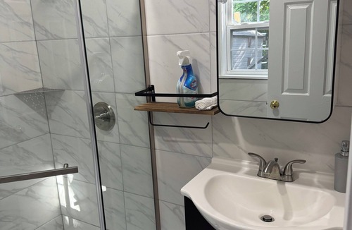 Naugatuck Apartment | Delightful Studio with AC and Heat in Naugatuck