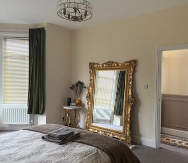 Gateshead Apartment | Deluxe Inn - Felling
