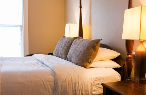 Fish Creek House | Deluxe Room 7-Double room-Private Bathroom-Standard