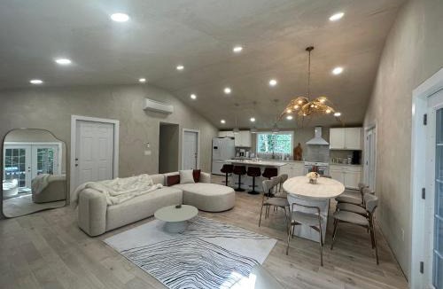 Bass Harbor House | Deluxe vc home 3 bd/2bath, whealchair accessible