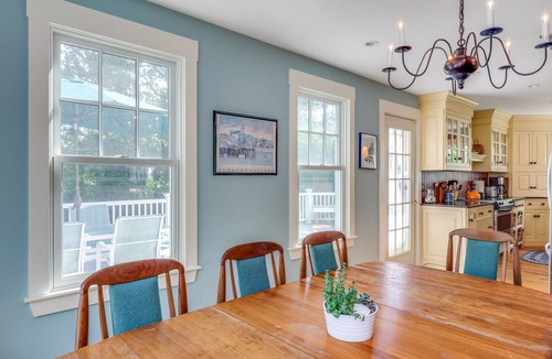 Dennis House | Dennis Village 3 Bedroom close to Mayflower Beach!