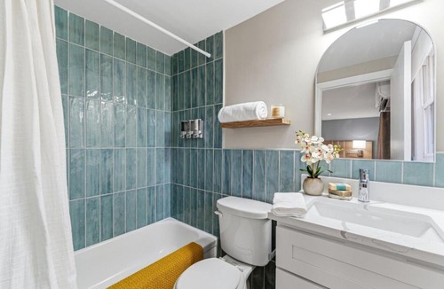Dennis Port Hotel | Dennisport Surf Club Boutique Hotel
