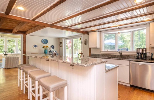 Katama House | Designer Beach House With Pool In Katama