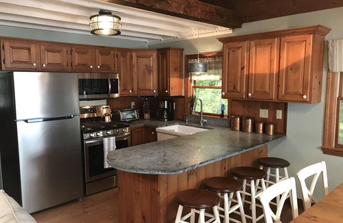 South Effingham Cottage | Direct Lakefront. Swim/Fish/Kayak/Hike/Relax White Mountains & NH Lakes Region.