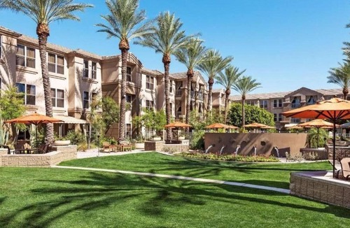 Gainey Village Villas House | Discover Ideally Located Suites in Gainey Ranch AZ w/ Free Parking & Breakfast!