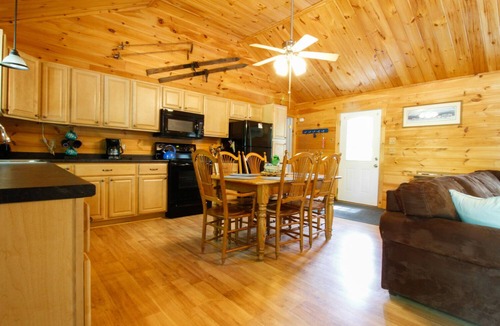 Bridgton House | Discover the Perfect Maine Escape on Long Lake, Bridgton. The Way Life Should Be