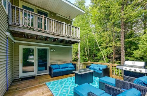 Lincoln House | Dock & Gym! Lakefront Family Retreat in Lincoln