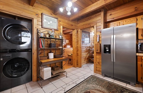 Primrose Cabin | Dockside Cabin | RRG | Hot Tub | Kayaks | Fire Pit
