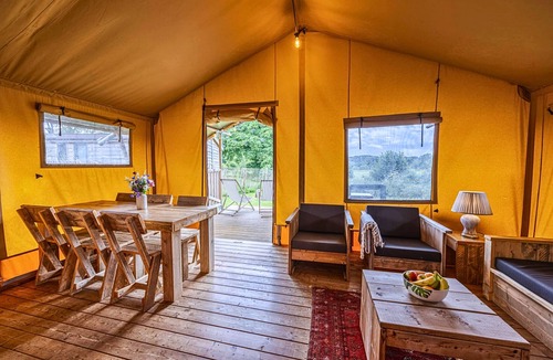 West Tanfield Cabin | Dog friendly glamping accommodation in Ripon, Yorkshire