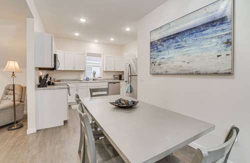 Roosevelt House | Dog-Friendly Home < 1 Mi to Downtown Fargo!