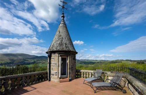 Dollar Apartment | DOLLARBEG CASTLE - The Tower - Luxury Apartment