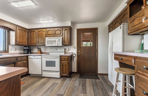 Sturgeon Bay Cabin | Door County Beach front property- Lily Bay Lodge