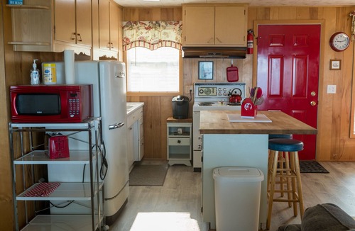 Luxemburg Cottage | Door County, Green Bay waterfront Cottage. Fantastic Sunsets