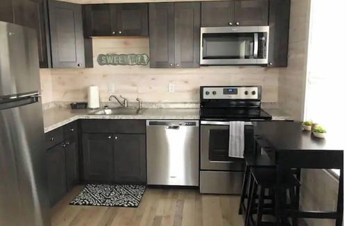 Carbon Hill House | Dorothy-Cozy tiny home 7 mile from Ohio University