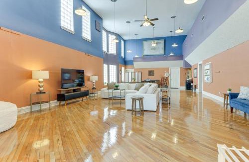 Lancaster Apartment | Downtown Apt: 23 Mi to Hocking Hills State Park