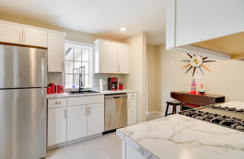 Baudette House | Downtown Baudette Vacation Rental: Walk to Dining!