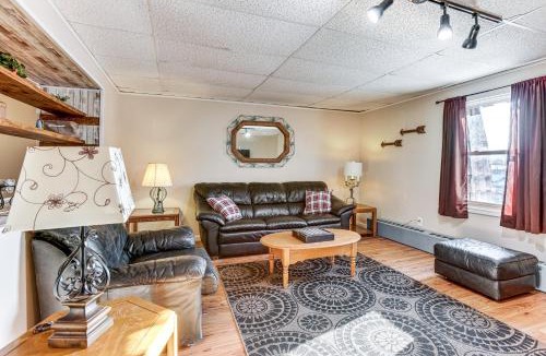 Beulah Apartment | Downtown Beulah Pet-Friendly Apt Near Lake & Shops