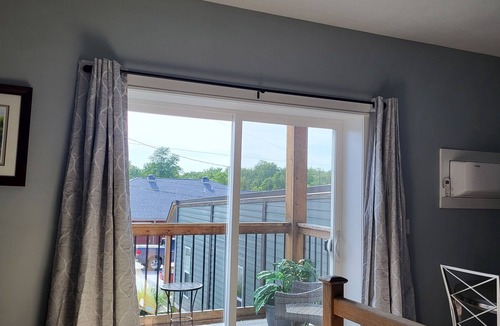 Hesperia Apartment | Downtown by the river