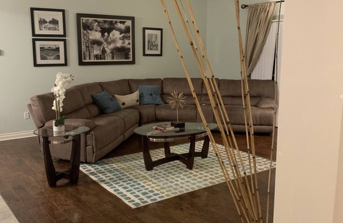 Conner Creek Industrial House | Downtown Detroit hideaway