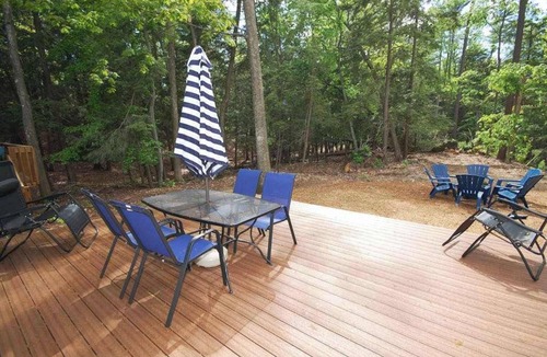 Empire House | Downtown home with a firepit, deck, washer/dryer, fireplace - near the beach