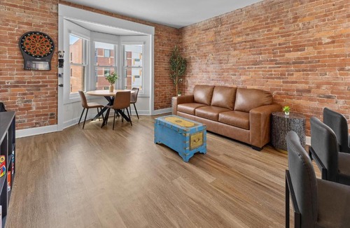 Lockerbie Square Apartment | Downtown Indy - Famous Mass Ave with Balcony