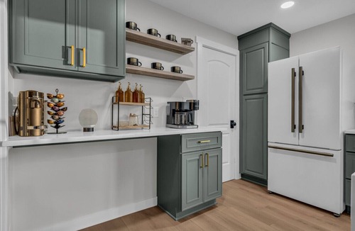 Lexington House | Downtown Lexington w 6bedrooms & Pool!