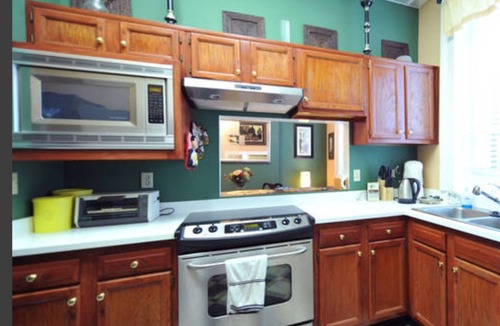 Old Louisville Condo | Downtown Louisville Free WIFI and Parking