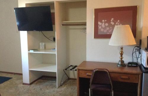 Gaylord Hotel | Downtown Motel
