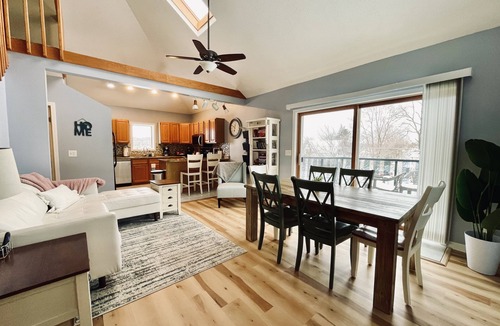 Boyne City Apartment | Downtown Oasis 10 mins to Boyne Mountain. Pet Friendly!
