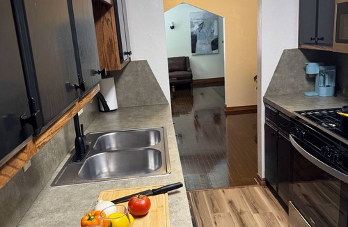 Central Oklahoma City House | Downtown Plaza/Executive/Comfort