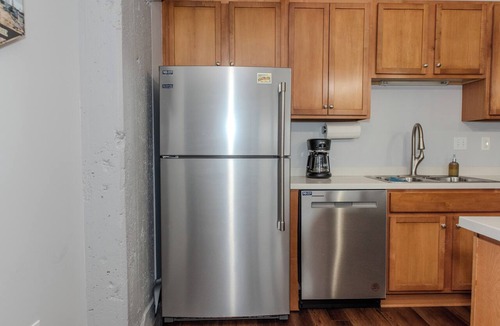 Sandusky Condo | Downtown Sandusky Waterfront Chesapeake Condo-Cedar Point