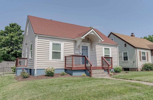 Elizabethtown House | Downtown Stay
