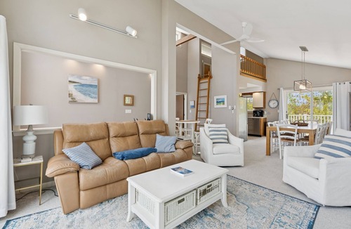 Wells House | Drakes Island! Ocean Views!- Across from Drake's Island Beach!