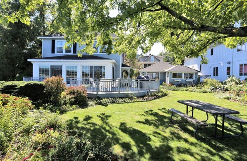 Spring Lake House | DREAM VACATION for Boaters - Summer Weekly Rental & Winter 2,500 Monthly Rental