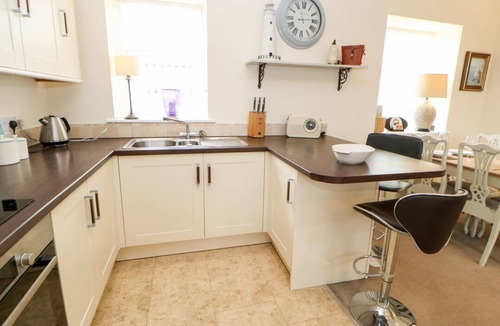 Amble Apartment | Driftwood Apartment, Amble