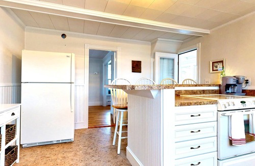 Pine Point House | Driftwood Cottage