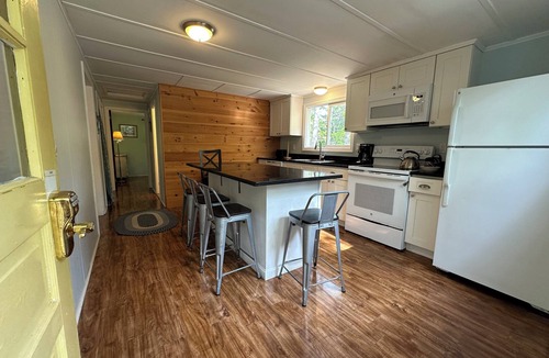 North Eastham Cottage | Driftwood Cottages - Crab